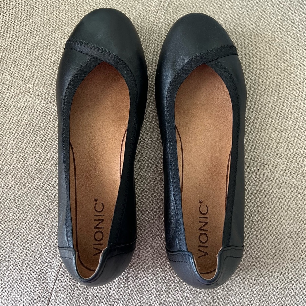 Vionic Ballet Flat Black
